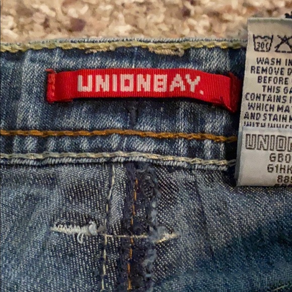 shorts - Picture 2 of 4